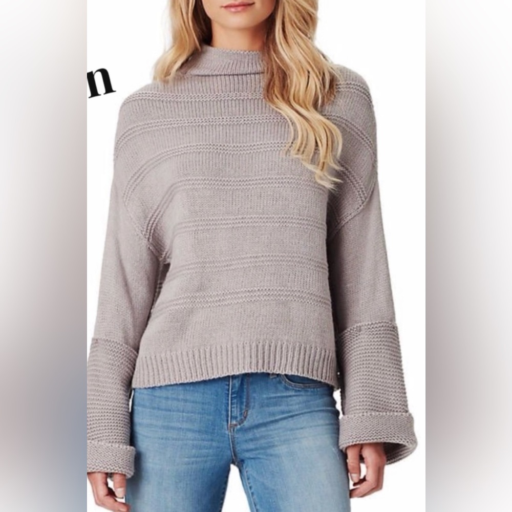 Jessica Simpson Connie sweater small